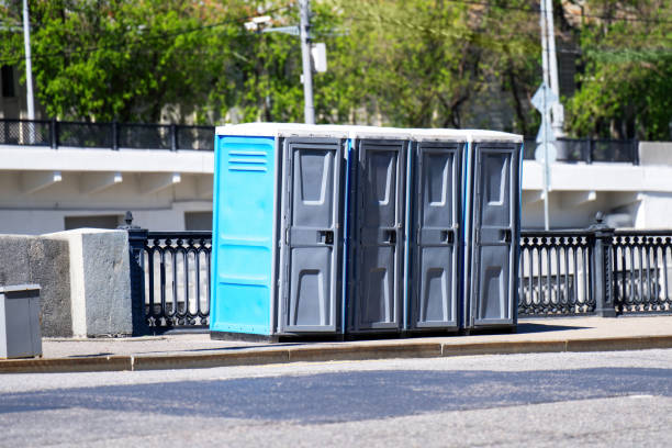 Portable Toilet Options We Offer in Lamoni, IA